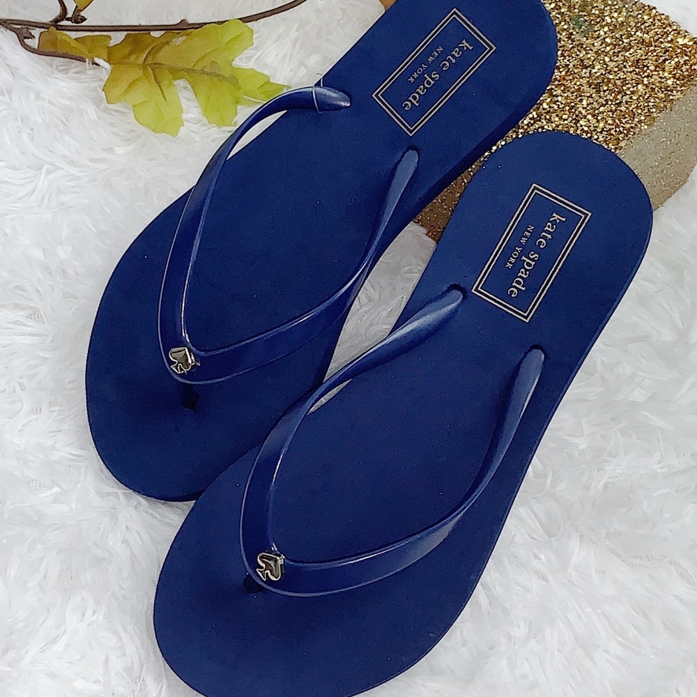 Kate Spade ♠️ Nassau Flip Flops Sz 5
